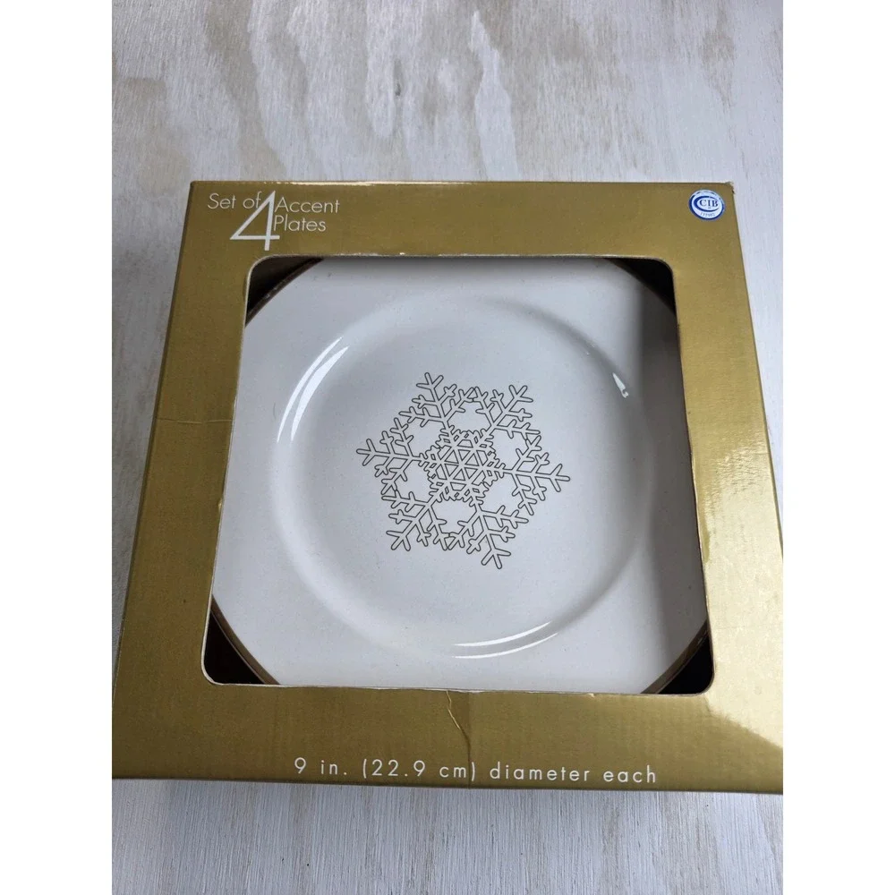 International Silver Co Set of 4 Snowflake Accent Plates Gold Rim Fine China 9in